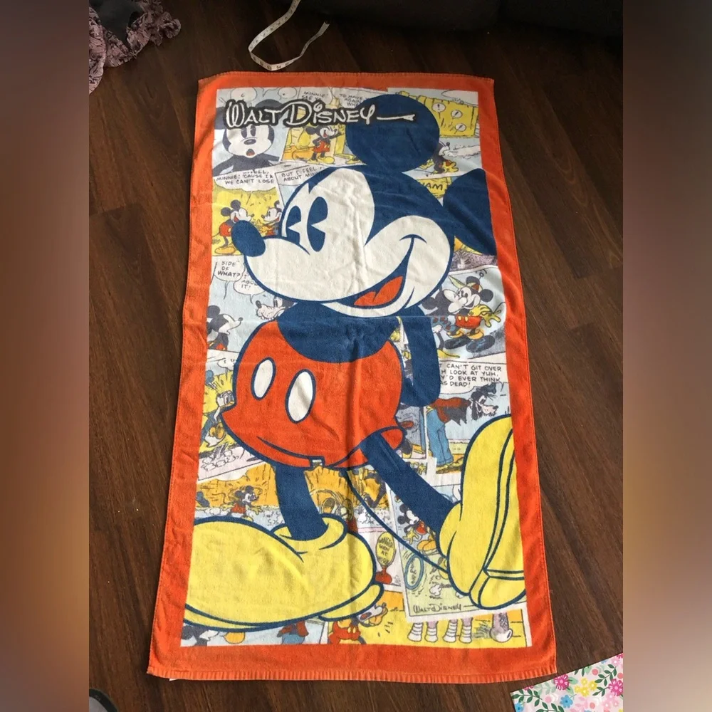 Vintage Disney Mickey Mouse cartoon beach towel